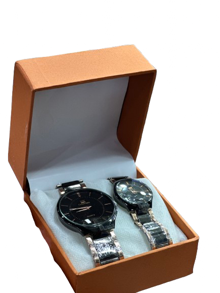 New Stylish Two Tone Couple Watch