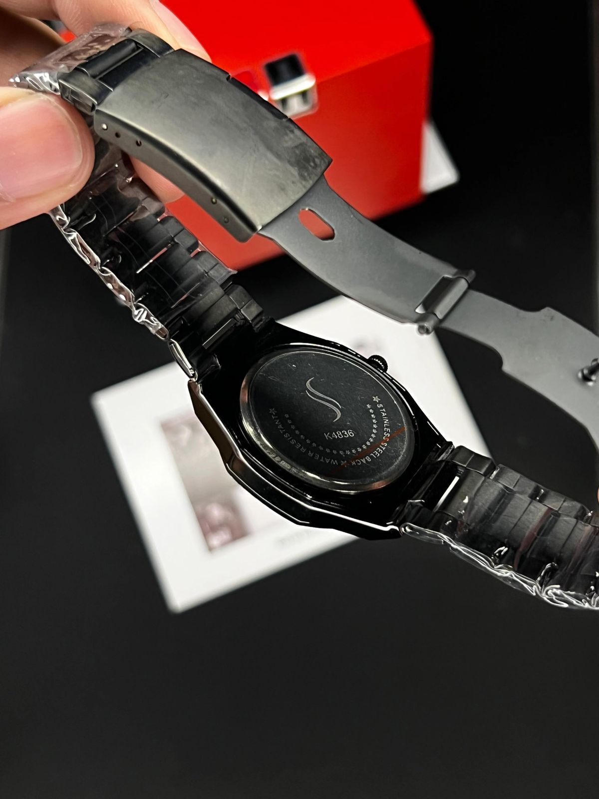 Octagon design in Arabic Numerals with Date Limited Edition & Prominent Needles