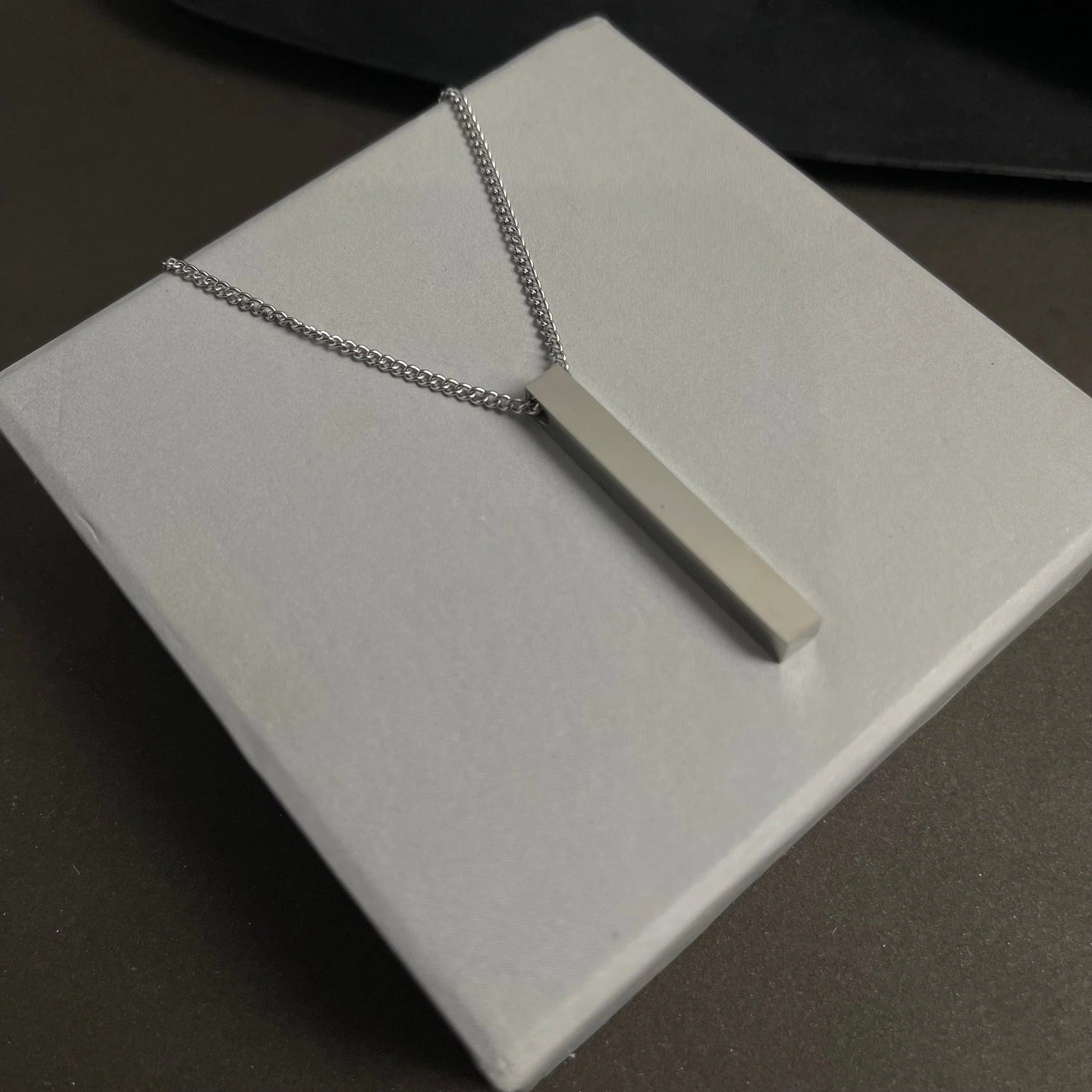 Bar Necklace for Men/Women