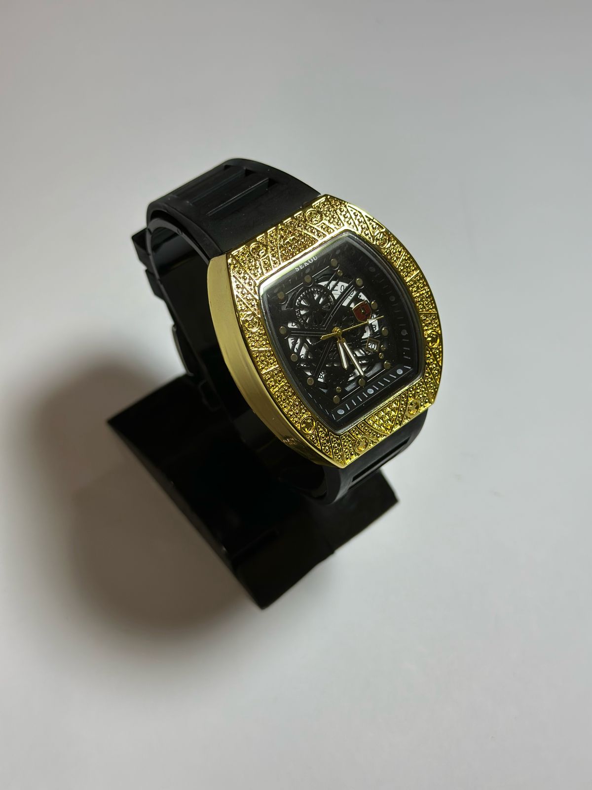 New Style Mechanical Watch With Date