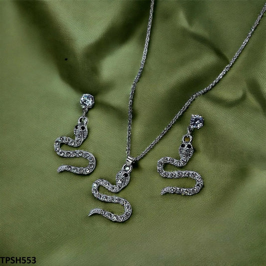 Snake Pendent Set